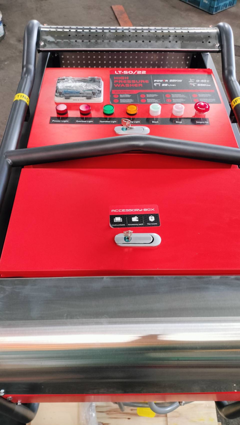 เครื่องฉีดน้ำแรงดันสูง High Pressure Washer รุ่น LT-50/22 พร้อมมอเตอร์ไฟฟ้า 3 เฟสกำลังสูง